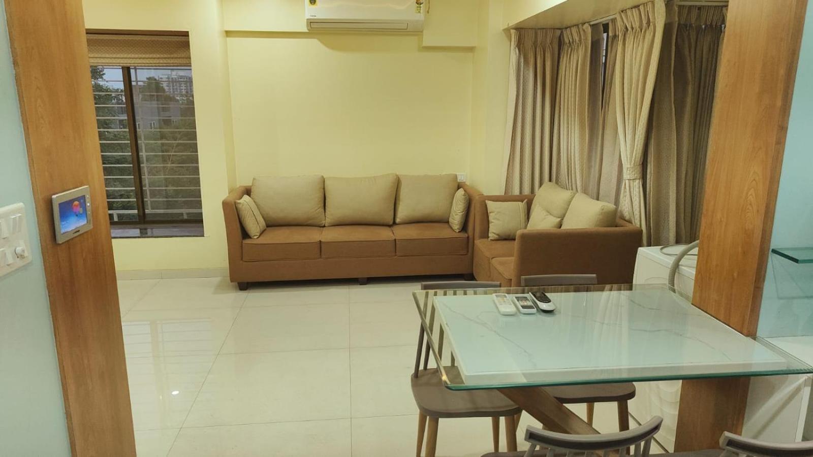 Homestay Luxebnb-3bhk Penthousee *
